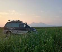 Mitsubishi Delica. С водителем