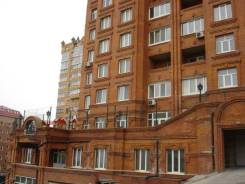 6 комнат и более, улица Прапорщика Комарова 45. Центр, агентство, 253 кв. м.