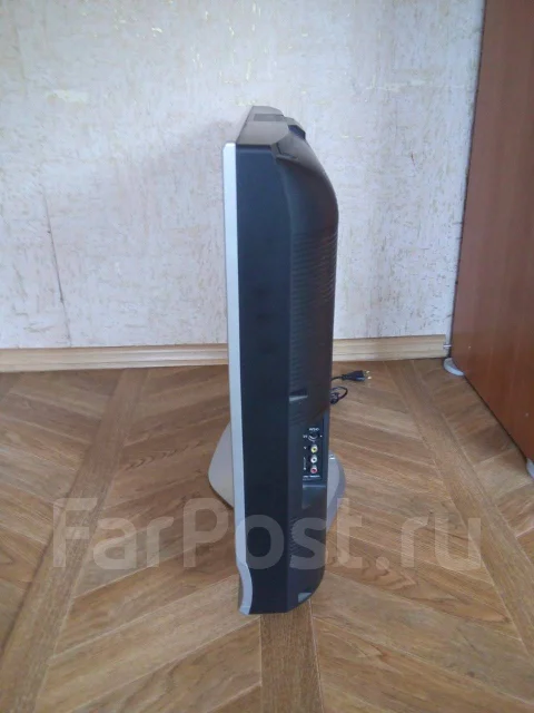 Panasonic Viera TX-R32LX70�. LCD (��) ����