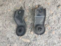 Крепление радиатора. Toyota Avensis, AZT250, AZT250L, AZT250W, AZT251, AZT251L, AZT251W, AZT255, AZT255W Двигатели: 1AZFE, 1AZFSE, 2AZFSE