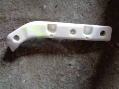 Крепление бампера. Nissan Tiida, C11, C11X, JC11, NC11, SC11, SC11X