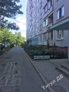 2-комнатная, улица Сахалинская 48. Тихая, проверенное агентство, 44 кв. м. Дом снаружи