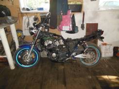 Honda CB 400SF VTEC-1
