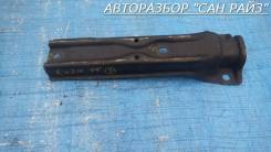 Крепление балки подвески левое Toyota Raum EXZ10 5EFE 48659-46010, переднее