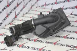 Патрубок впускной. Honda Stream, RN5 Двигатель K20B