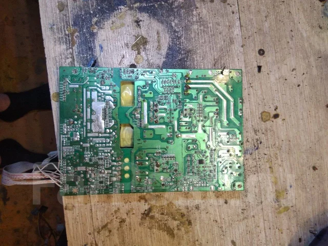 Miro. LCD (��) ����