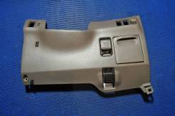 Панель рулевой колонки. Toyota Gaia, ACM10, ACM10G, ACM15, ACM15G, CXM10, CXM10G, SXM15, SXM15G Двигатели: 1AZFSE, 3CTE, 3SFE