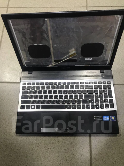 Samsung 300V5A ����