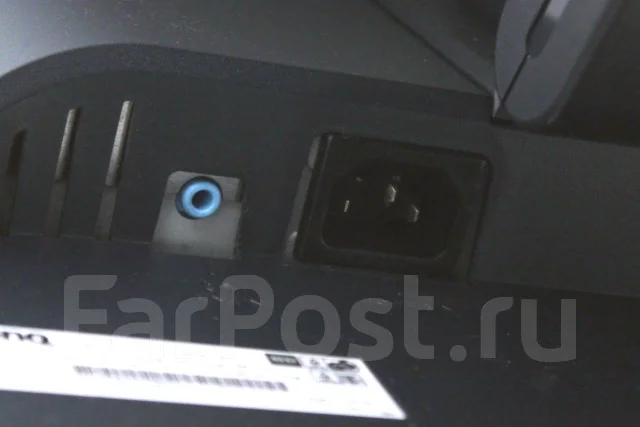 BenQ. 17" ����