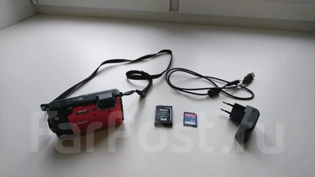 Nikon Coolpix W300 ����