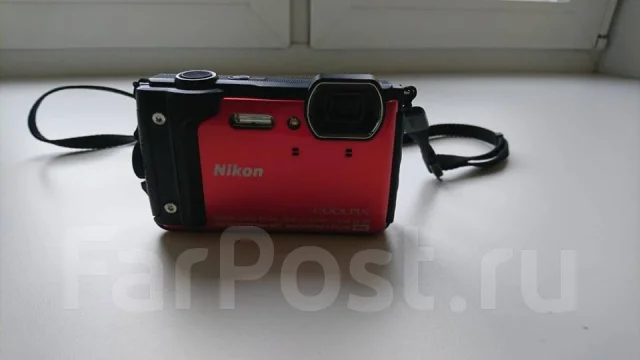 Nikon Coolpix W300 ����