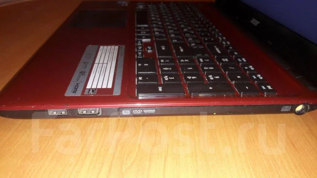 Acer Aspire E1-572G. 15.6", 1 700����, ��� 6 ��, ���� 750���, WiFi: 1, Bluetooth: 1, ����������� �� 8��. ����