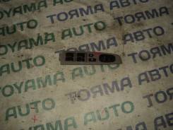 Кнопка стеклоподъемника. Toyota Camry, SV41