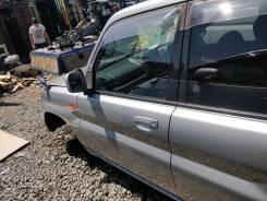 Зеркало двери багажника. Mitsubishi Pajero, H76W, H77W Mitsubishi Pajero iO, H71W, H72W, H76W, H77W Mitsubishi Montero, H76W, H77W Двигатели: 4G93, 4G...