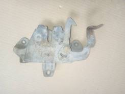 Замок капота. Mitsubishi: Chariot Grandis, Lancer, Mirage, Colt, Bravo Двигатели: 4D68, 4G13, 4G15, 4G63, 4G92, 4G93, 6A11