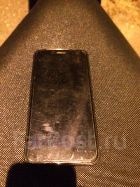 Wileyfox Spark+. �/� ����