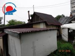 Продам часть дома на Эгершельде. Улица Сипягина 14, р-н Эгершельд, площадь дома 15 кв. м., электричество 10 кВт, отопление электрическое, от агентства...