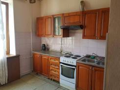 4-комнатная, улица Верхнепортовая 76а. Эгершельд, агентство, 87 кв. м.