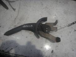 Ручка ручника. Mitsubishi Lancer, CS1A, CS1W, CS2A, CS2V, CS2W, CS3A, CS3W, CS5A, CS5W, CS6A, CS6W, CS7A, CS7W, CS9A, CS9W Двигатели: 4G13, 4G15, 4G18...