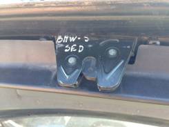 Замок багажника. BMW 5-Series, E39 Двигатели: M47D20, M51D25, M51D25TU, M52B20, M52B25, M52B28, M54B22, M54B25, M54B30, M57D25, M57D30, M62B35, M62B44...