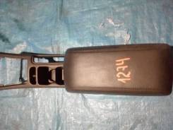 Подлокотник NISSAN PRIMERA
