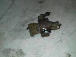 Подушка двигателя. Toyota: Sprinter, Corolla Levin, Sprinter Trueno, Corolla, Sprinter Marino, Corolla Ceres Двигатели: 4AFE, 5AFE, 7AFE, 4AF