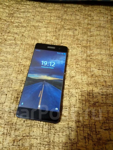 Sony Xperia XA. �/�, ������, 3G, 4G LTE, Dual-SIM ����