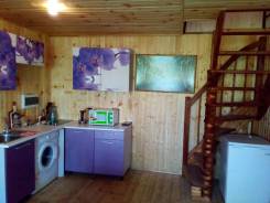 4-комнатная, улица Беринга 98. Сероглазка wi-fi безлимит, 100 кв. м.