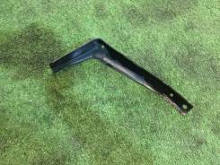 Крепление бампера. Subaru Legacy, BD2, BD3, BD4, BD5, BD9, BG2, BG3, BG4, BG5, BG7, BG9, BGA, BGB, BGC Двигатели: EJ18E, EJ20D, EJ20E, EJ20H, EJ22E, E...