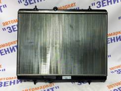Радиатор охлаждения двигателя. Citroen C4 Picasso Citroen Berlingo, B9 Citroen C4, B7 Citroen DS4 Peugeot Partner Tepee Peugeot 308 Peugeot Partner Pe...