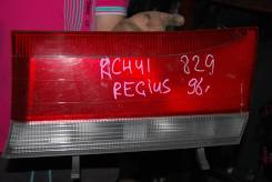 Вставка между стопов TOYOTA HIACE REGIUS