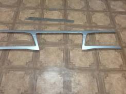 Вставка багажника. Toyota Grand Hiace, KCH10, KCH10W, KCH16W, VCH10W, VCH16W Двигатели: 1KZTE, 5VZFE