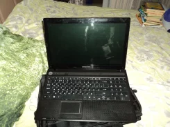 eMachines 350-21G16I. 15", ���� 250���, WiFi, Bluetooth