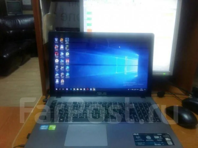 Asus X550CC. 17", ��� 4 ��, ���� 750���, WiFi: 1, Bluetooth: 1 ����