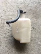 Расширительный бачок. Toyota Vista, AZV50, AZV55, SV50, SV55, ZZV50 Toyota Vista Ardeo, AZV50, AZV50G, AZV55, AZV55G, SV50, SV50G, SV55, SV55G, ZZV50...