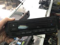 Блок управления климат-контролем. Subaru Forester, SF5 Двигатели: EJ20G, EJ20J