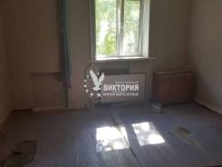 Гостинка, улица Строительная 2-я 10. Борисенко, агентство, 20 кв. м. Комната