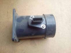 Датчик расхода воздуха. Infiniti: QX56, M45, Q40, QX50, Q45, M56, Q50, FX35, FX37, EX25, M25, QX70, G25, Q60, FX45, EX35, EX37, FX30d, G35, M37, FX50...