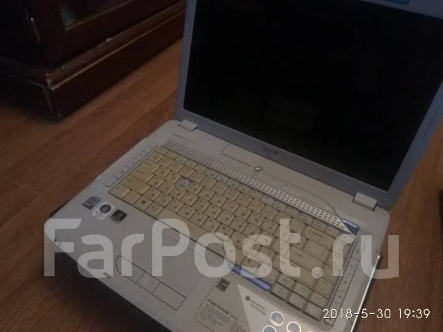 Samsung R525. WiFi: 1, Bluetooth: 1 ����