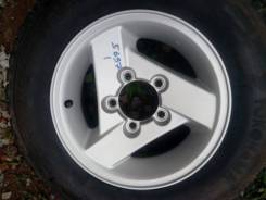 Suzuki. 5.5x15", 5x139.70, ET5