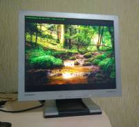 Samsung. 17"