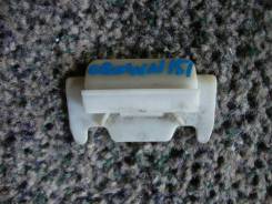 Крепление бампера. Toyota Crown, GS151, GS151H, JZS151, JZS153, JZS155, JZS157, LS151, LS151H, UZS151, UZS155, UZS157
