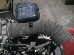 Патрубок воздухозаборника. Toyota: Sprinter, Corolla Spacio, Sprinter Carib, Corolla Levin, Sprinter Trueno, Corolla, Sprinter Marino, Corolla Ceres Д...