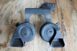 Гудок. Audi A6 allroad quattro, 4FH Audi S6, 4F2, 4F5 Audi A6, 4F2, 4F2/C6, 4F5, 4F5/C6 Двигатели: ASB, AUK, BNG, BPP, BSG, BAT, BBJ, BDW, BDX, BKH, B...
