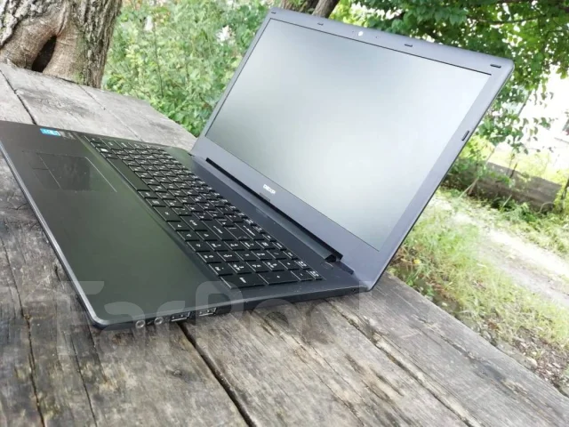 DEXP. 15.6", ��� 2048 ��, ���� 500���, WiFi: 1, Bluetooth: 1 ����