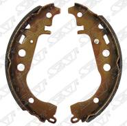 Колодки тормозные rr toyota vitz, platz, funcargo, allion, probox 00 Sat, правый задний