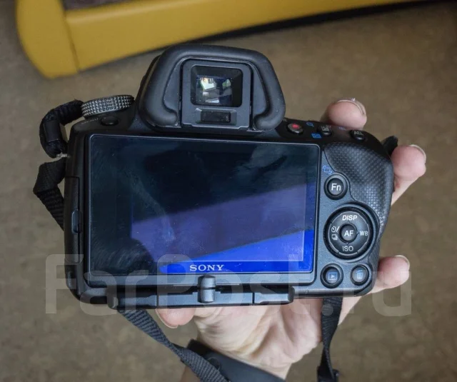 Sony Alpha SLT-A55 ����