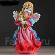 Фигурки.