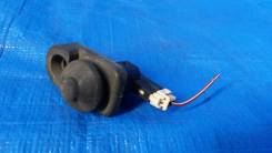 Концевик двери багажника. Nissan: Wingroad, X-Trail, Maxima, Primera, Pulsar, Tiida, Latio, Sunny, Almera, Caravan, Bluebird Sylphy, Micra, Tino, Tiid...