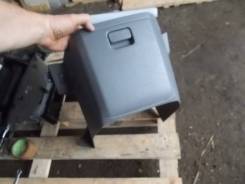 Бардачок. Toyota Ipsum, ACM21, ACM21W, ACM26, ACM26W Двигатель 2AZFE
